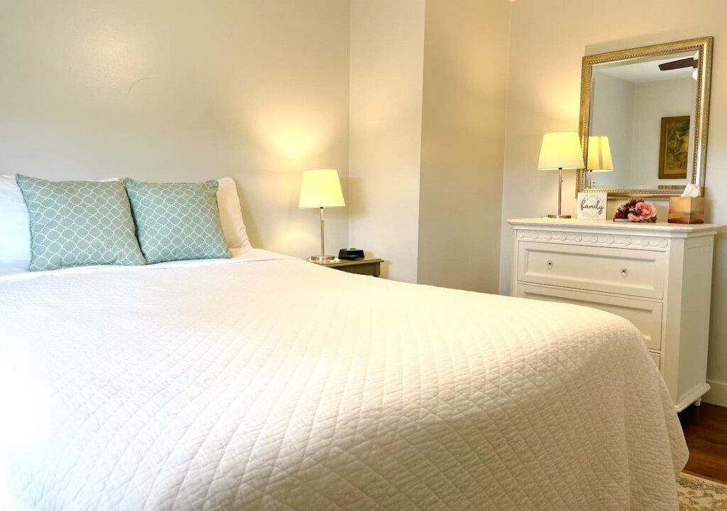 Bedroom #2 - queen bed