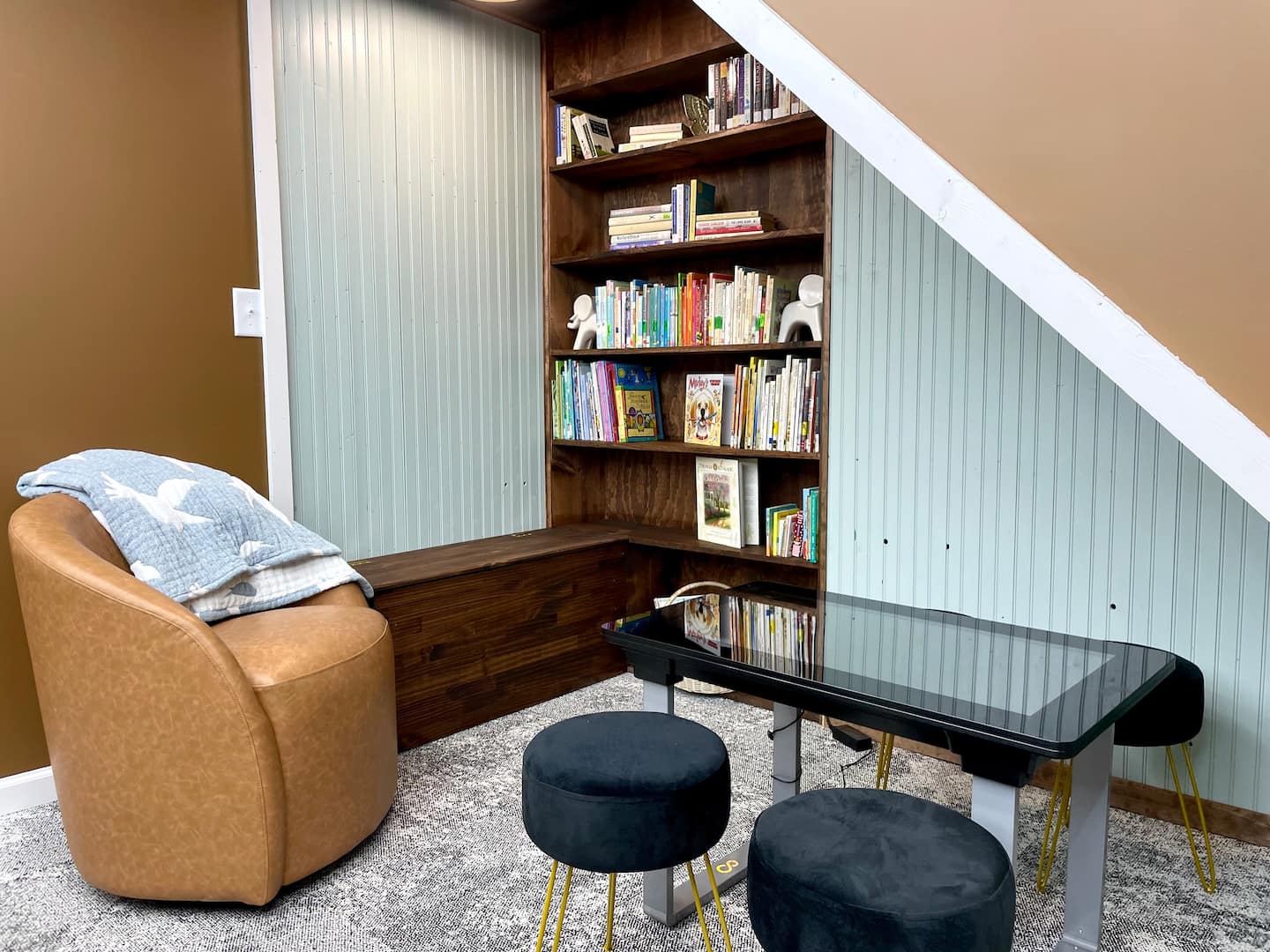 Escape into your own world—where books meet cozy corners in the ultimate book nook.