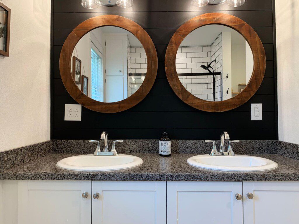 Brand new gorgeous modern barthroom!