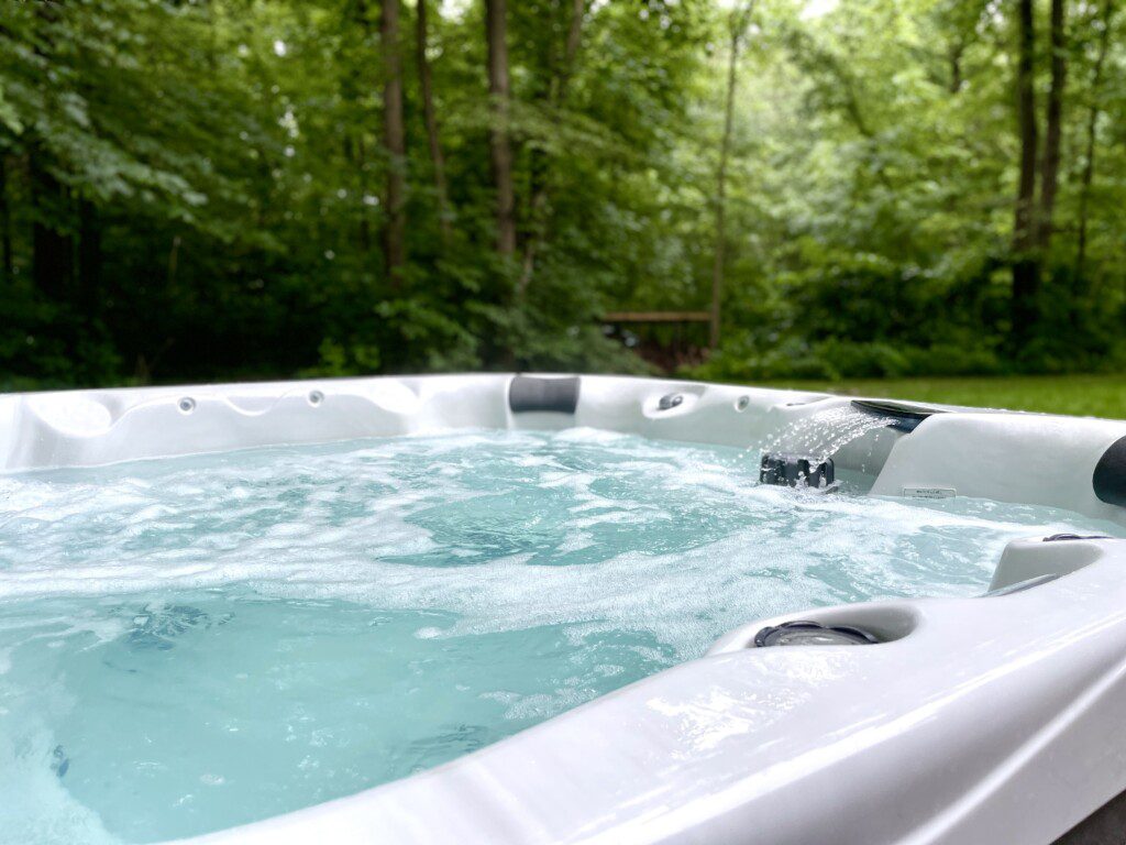 Picture this - after a "tough" day at the Trillium Lane Cabin, sit down in our relaxing hot tub and bask in everything that the middle of a woods has to offer!
