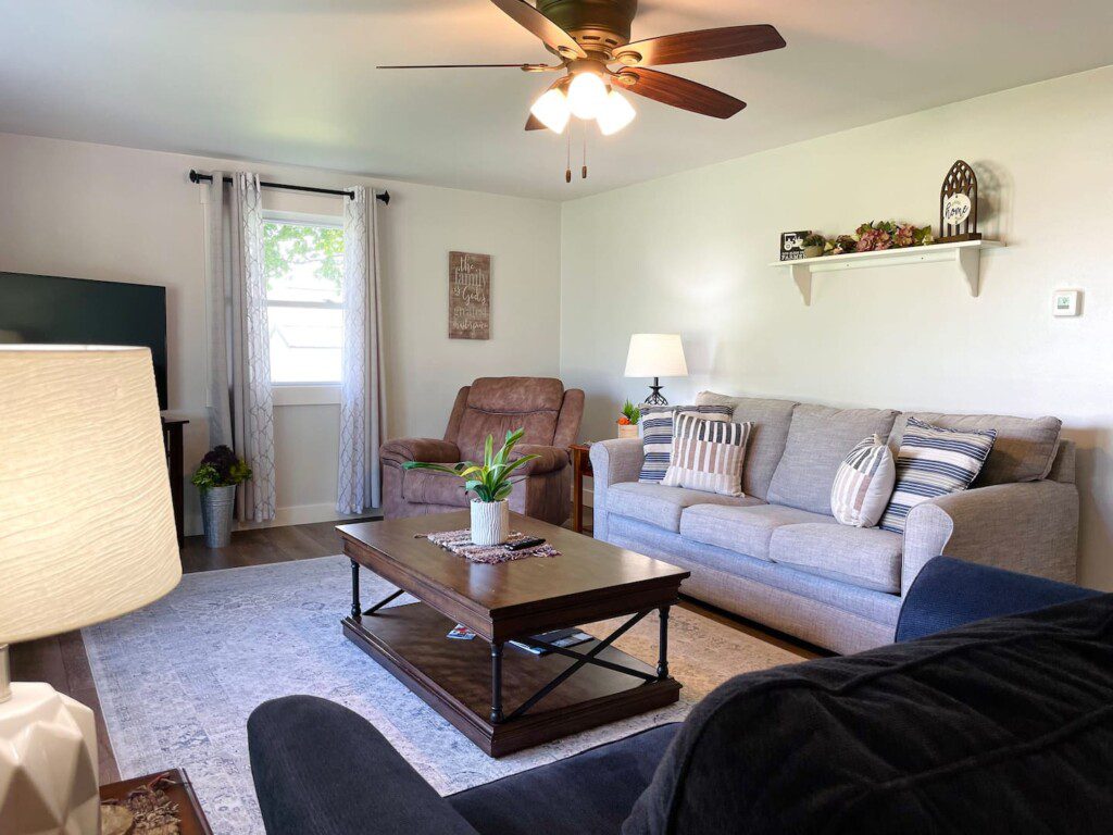 Living Room with 55" Samsung SmartTV with complimentary YouTubeTV access (sleeper sofa can sleep two people).