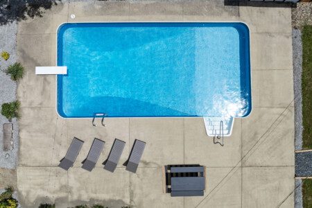 Why choose between fun & relaxation when you can have both? 🌊🔥 Notre Dame Pool Haus has a private pool, hot tub, fire pit & games.