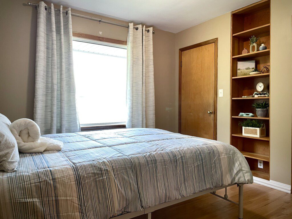 Bedroom #3 - queen bed