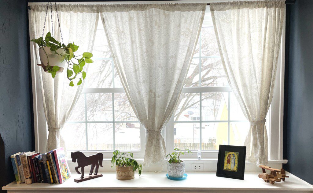 Soft light, billowing curtains, and fresh greenery — your days here start beautifully 🌿☀️ Let the gentle morning glow filter in while you sip your coffee and ease into the day.